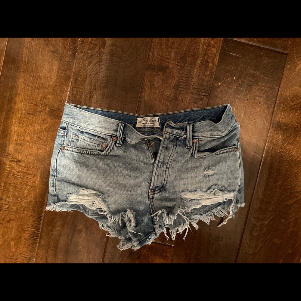 Free people, booty denim shorts